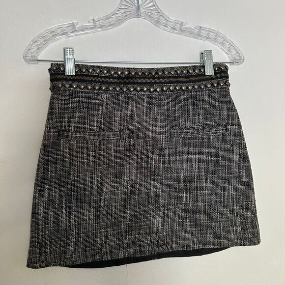 H&M Tweed Mini Skirt Women’s Size 6 | Black White Studded Zipper Waist - Picture 2 of 9